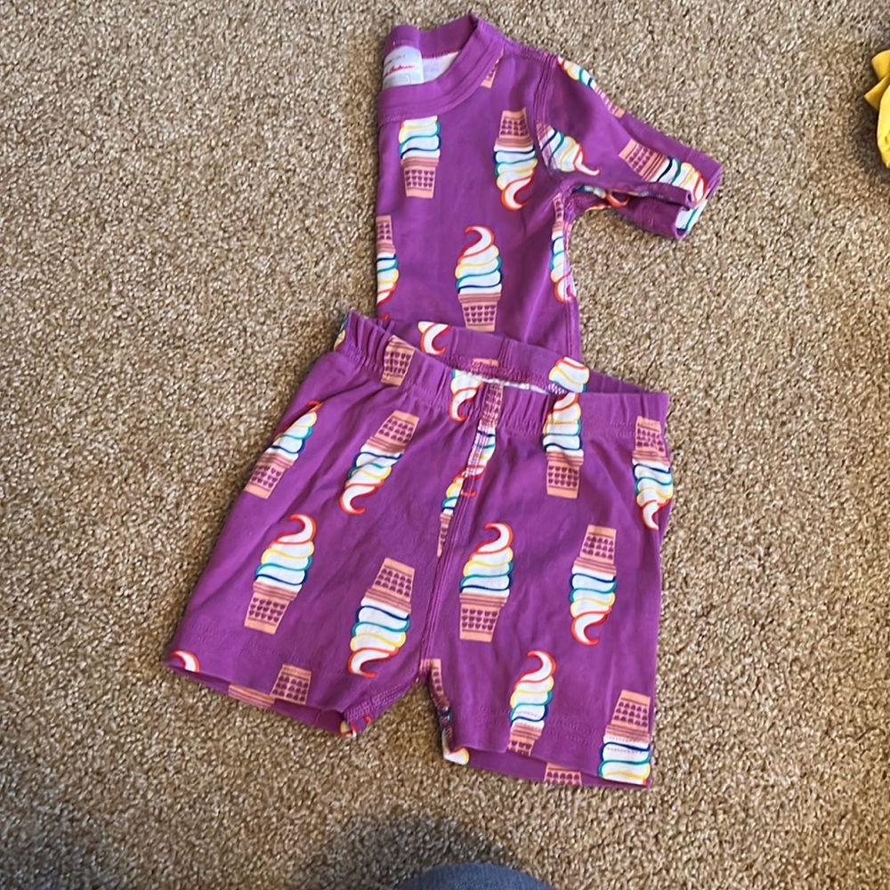 Size 4 Hanna Andersson PJ set
